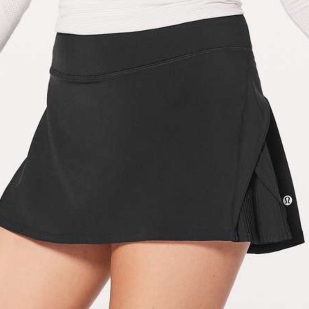 🍋 Lululemon Black Play Off The Pleats Athletic Skirt Size 8